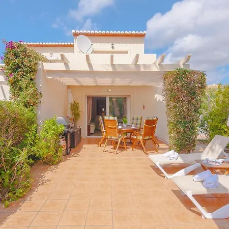 Holiday home Guzman Margaret